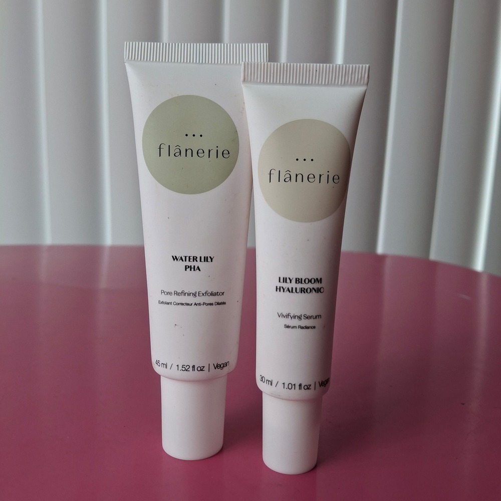 flanerie Water Lily‎ PHA Exfoliator & Lily Bloom Hyaluronic Serum Skincare Set